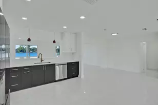 8351 NW 19th St, Pembroke Pines, FL 33024 - Photo 7
