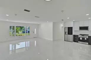 8351 NW 19th St, Pembroke Pines, FL 33024 - Photo 9