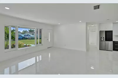 8351 NW 19th Street, Pembroke Pines, FL 33024 - Photo 5