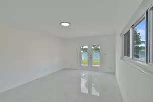 8351 NW 19th St, Pembroke Pines, FL 33024 - Photo 17