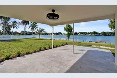 8351 NW 19th Street, Pembroke Pines, FL 33024 - Photo 39