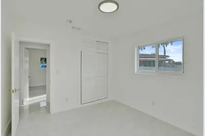 8351 NW 19th Street, Pembroke Pines, FL 33024 - Photo 29