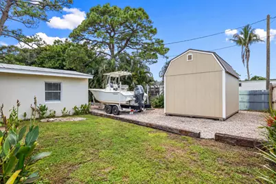 5317 SE Isabelita Avenue, Stuart, FL 34997 - Photo 19