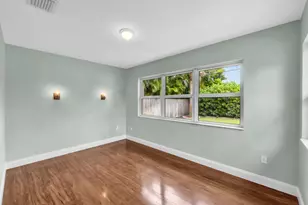 731 NE 49th St, Oakland Park, FL 33334 - Photo 11