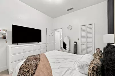 9062 NW 148th Terrace, Miami Lakes, FL 33018 - Photo 37