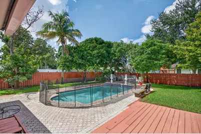 291 SW 60th Avenue, Plantation, FL 33317 - Photo 37