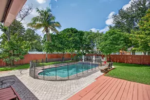 291 SW 60th Ave, Plantation, FL 33317 - Photo 37