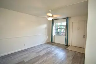 205 NE 3rd St, Boynton Beach, FL 33435 - Photo 3