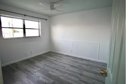 205 NE 3rd Street #203, Boynton Beach, FL 33435 - Photo 11