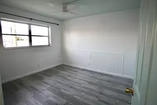 205 NE 3rd St, Boynton Beach, FL 33435 - Photo 11