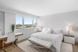 3000 Holiday Dr, Fort Lauderdale, FL 33316 - Photo 17
