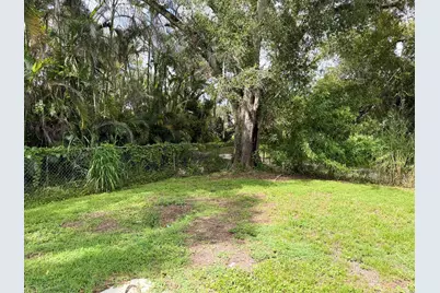 1306 26th Avenue SW, Vero Beach, FL 32962 - Photo 29