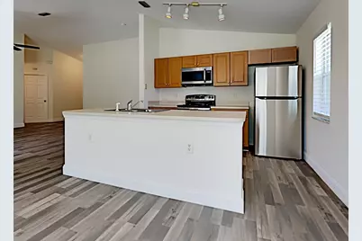 2052 SE Heathwood Circle, Port Saint Lucie, FL 34952 - Photo 5