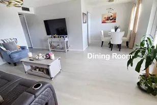 327 Chatham Chatham P, West Palm Beach, FL 33417 - Photo 5