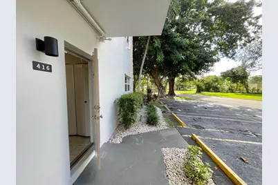4701 NW 34th Street #416, Lauderdale Lakes, FL 33319 - Photo 5