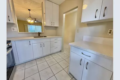 4701 NW 34th Street #416, Lauderdale Lakes, FL 33319 - Photo 7