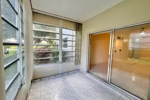4701 NW 34th St, Lauderdale Lakes, FL 33319 - Photo 23