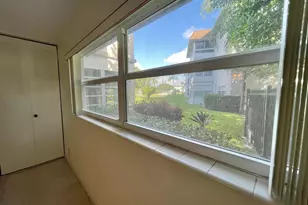 4701 NW 34th St, Lauderdale Lakes, FL 33319 - Photo 17