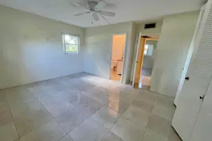 4701 NW 34th St, Lauderdale Lakes, FL 33319 - Photo 13