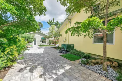 216 NE 23rd Avenue, Pompano Beach, FL 33062 - Photo 11