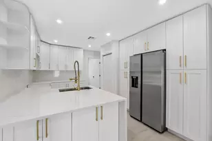 216 NE 23rd Ave, Pompano Beach, FL 33062 - Photo 15