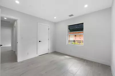 216 NE 23rd Avenue, Pompano Beach, FL 33062 - Photo 21
