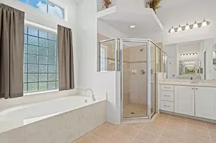 386 SW Donna Terrace, Port Saint Lucie, FL 34984 - Photo 7