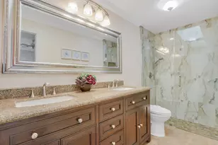 8701 Chapman Oak Ct, Palm Beach Gardens, FL 33410 - Photo 19