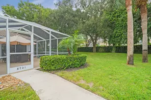8701 Chapman Oak Ct, Palm Beach Gardens, FL 33410 - Photo 3