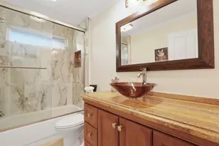 8701 Chapman Oak Ct, Palm Beach Gardens, FL 33410 - Photo 21