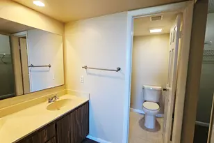 3630 Whitehall Dr, West Palm Beach, FL 33401 - Photo 15