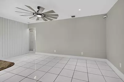 2523 Doral Way, Riviera Beach, FL 33407 - Photo 13