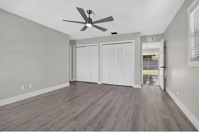 2523 Doral Way, Riviera Beach, FL 33407 - Photo 9
