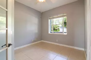 615 NE Canoe Park Cir, Port Saint Lucie, FL 34983 - Photo 17