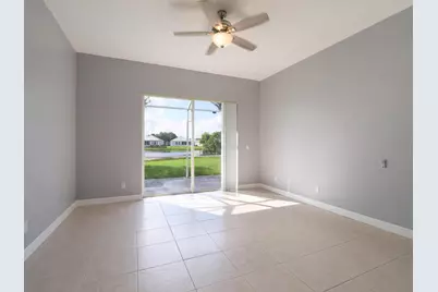 615 NE Canoe Park Circle, Port Saint Lucie, FL 34983 - Photo 21