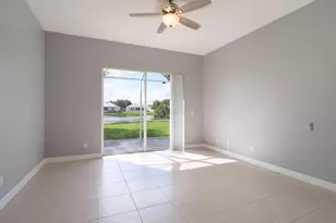 615 NE Canoe Park Cir, Port Saint Lucie, FL 34983 - Photo 21