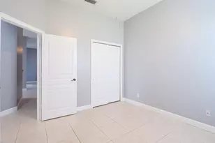 615 NE Canoe Park Cir, Port Saint Lucie, FL 34983 - Photo 27