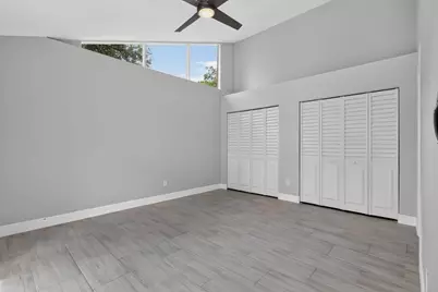 1050 Summit Place Circle #D, West Palm Beach, FL 33415 - Photo 7