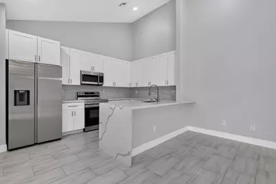 1050 Summit Place Circle #D, West Palm Beach, FL 33415 - Photo 3