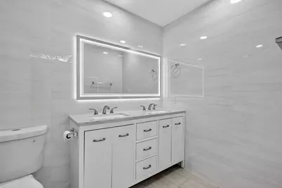 1050 Summit Place Circle #D, West Palm Beach, FL 33415 - Photo 9