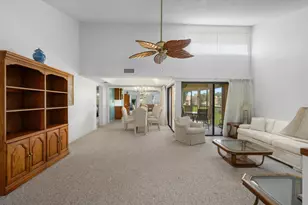 17110 E Waterbend Dr, Jupiter, FL 33477 - Photo 5