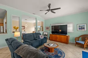 520 7th Sq, Vero Beach, FL 32962 - Photo 5