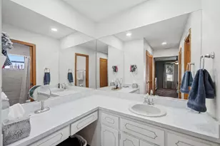 1632 SW Sylvester Ln, Port Saint Lucie, FL 34984 - Photo 21