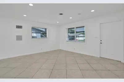4553 NW 16th Terrace, Tamarac, FL 33309 - Photo 7