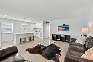 74 Normandy B, Delray Beach, FL 33484 - Photo 9