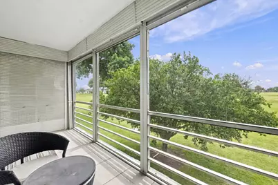 74 Normandy B, Delray Beach, FL 33484 - Photo 19