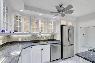 5420 N Ocean Dr, Singer Island, FL 33404 - Photo 5