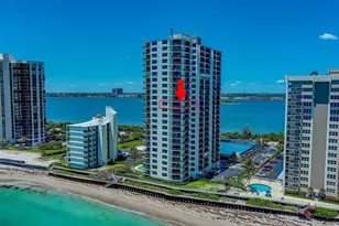 5420 N Ocean Dr, Singer Island, FL 33404 - Photo 35