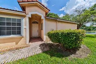 16416 Sapphire St, Weston, FL 33331 - Photo 7