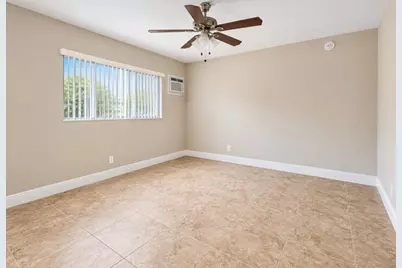 540 NE 44th Street #14, Boca Raton, FL 33431 - Photo 3